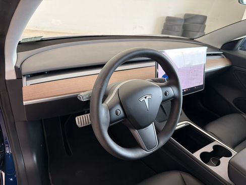 Used 2021 Tesla Model 3 Performance AWD/4WD image 4