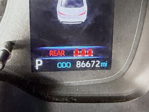 Used 2021 Toyota Corolla SE image 16