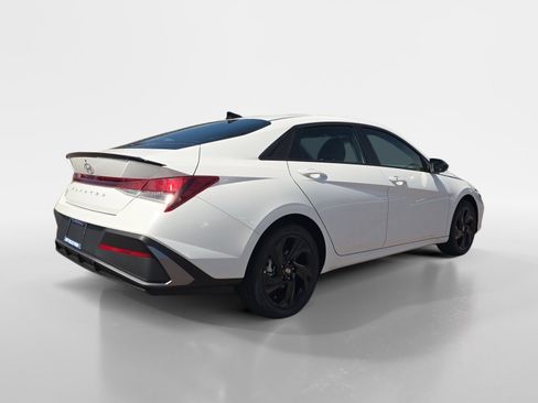 New 2026 Hyundai Elantra Sport image 3