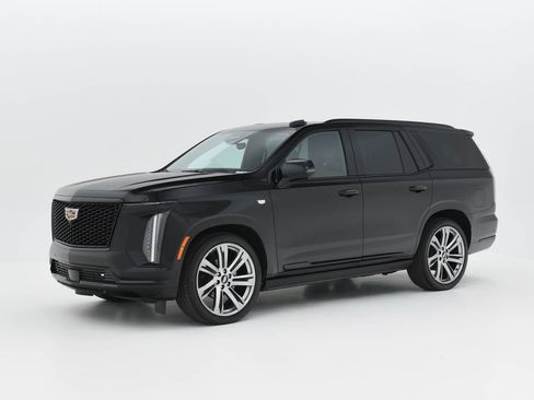 Used 2025 Cadillac Escalade Sport w/ Touring Package image 7