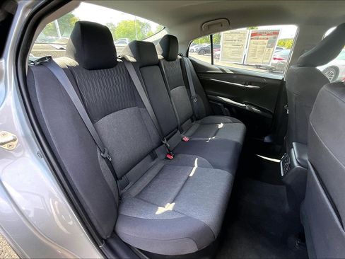 Used 2025 Toyota Camry LE FWD image 25