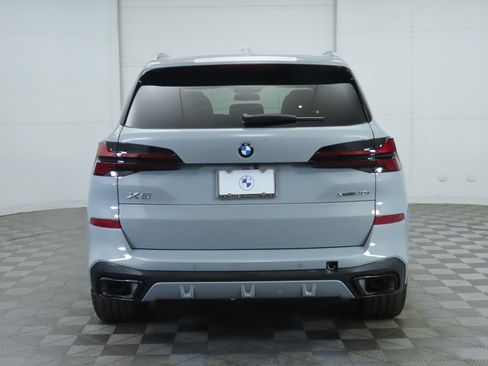 New 2026 BMW X5 xDrive40i w/ M Sport Package image 6
