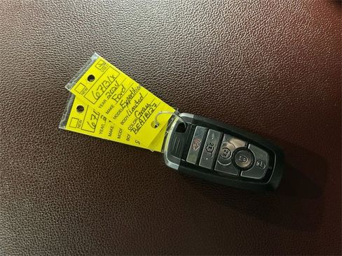 Used 2024 Ford Expedition Limited image 21