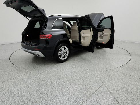 Certified 2021 Mercedes-Benz GLB 250 image 11