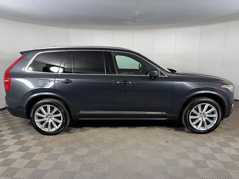 Used 2017 Volvo XC90 T6 Inscription w/ Vision Package image 16
