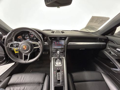 Used 2018 Porsche 911 Carrera RWD image 13