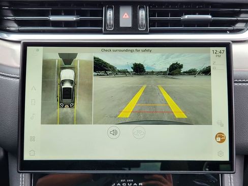 Used 2025 Jaguar F-PACE R-Dynamic S image 14