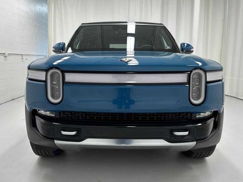 Used 2024 Rivian R1S Adventure image 5