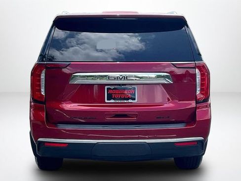 Used 2022 GMC Yukon SLT w/ SLT Premium Package AWD/4WD image 4