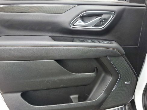 Used 2022 GMC Yukon AT4 image 15