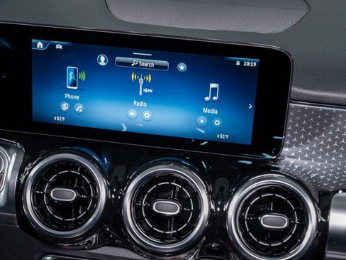 Certified 2026 Mercedes-Benz GLB 250 image 19