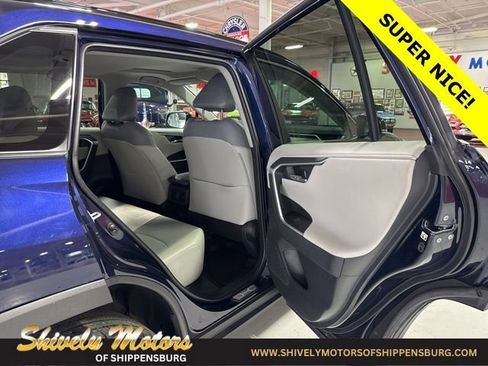 Used 2019 Toyota RAV4 Limited w/ All Weather Liner Package image 35