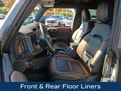 Used 2023 Ford Bronco Outer Banks image 17