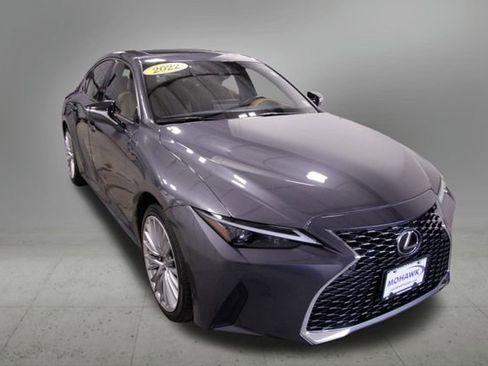 Used 2022 Lexus IS 300 AWD w/ Premium Package image 8
