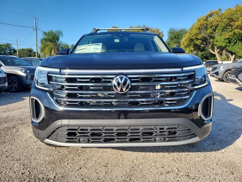 New 2026 Volkswagen Atlas SEL image 3