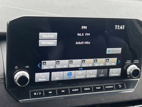 Used 2024 Mitsubishi Outlander SE image 19