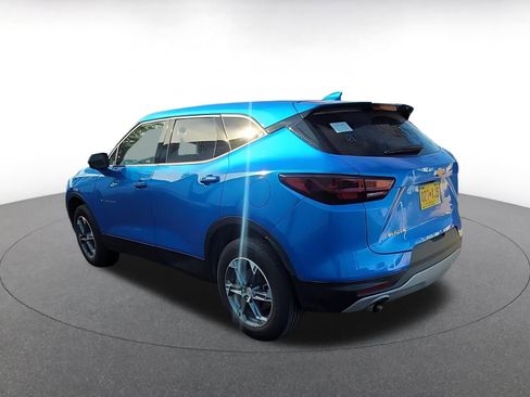 Used 2025 Chevrolet Blazer LT image 5