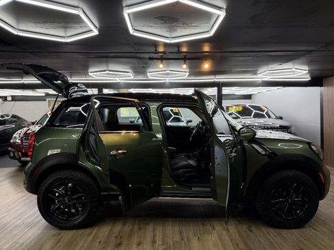 Used 2016 MINI Cooper Countryman S AWD/4WD image 17