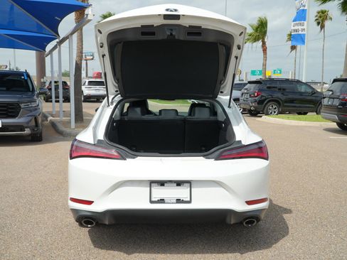 Used 2024 Acura Integra image 4