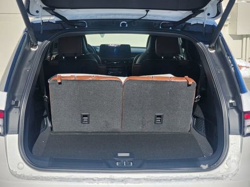 New 2026 Lincoln Aviator Reserve image 17
