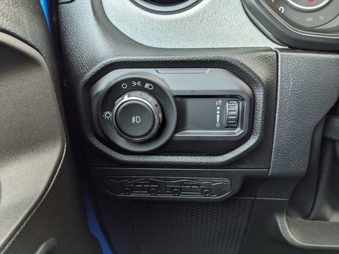 Used 2026 Jeep Wrangler Unlimited Sport AWD/4WD image 45