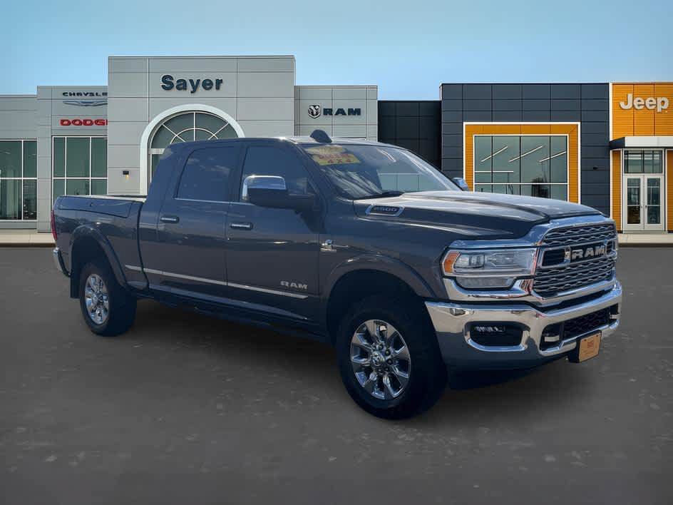 Used 2022 RAM 2500 Limited AWD/4WD image 1