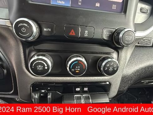 Used 2024 RAM 2500 Big Horn AWD/4WD image 14