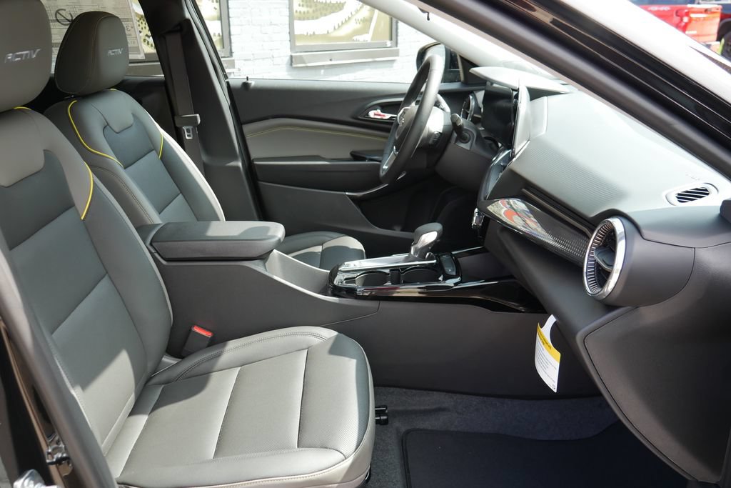 New 2026 Chevrolet Trax ACTIV w/ Driver Confidence Package FWD image 9