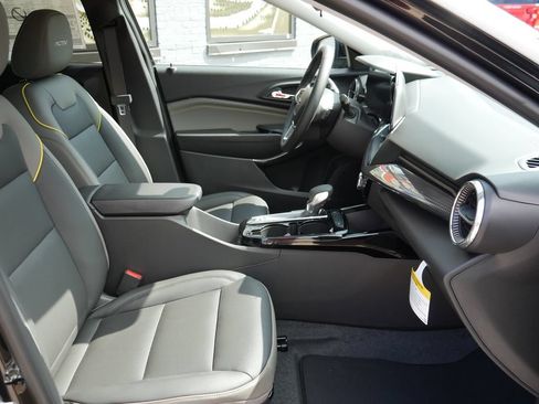 New 2026 Chevrolet Trax ACTIV w/ Driver Confidence Package FWD image 9