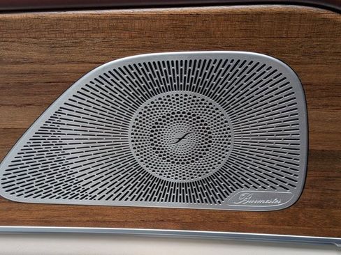 Used 2024 Mercedes-Benz Maybach GLS 600 4MATIC image 18