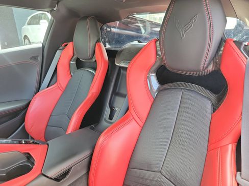 Used 2023 Chevrolet Corvette Stingray Preferred Cpe w/ Z51 Performance Package RWD image 40
