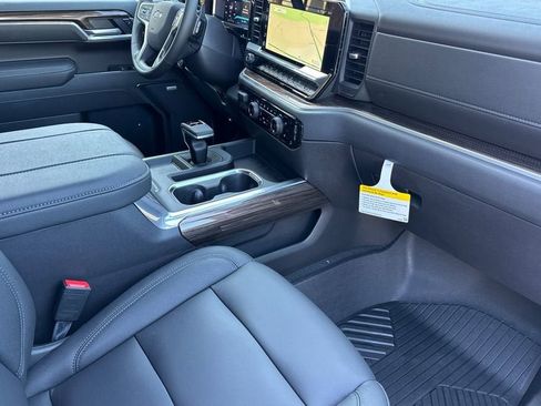 New 2026 Chevrolet Silverado 1500 LT Trail Boss w/ LT Trail Boss Premium Package image 15