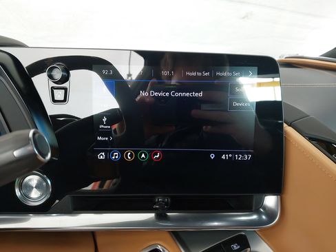 Used 2020 Chevrolet Corvette Stingray Premium Cpe w/ 3LT Preferred Equipment Group image 21