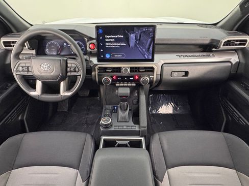 Used 2024 Toyota Tacoma TRD Off-Road image 11