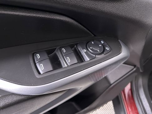 Used 2024 Chevrolet Trax LS image 60