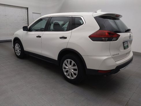 Used 2020 Nissan Rogue S FWD image 3