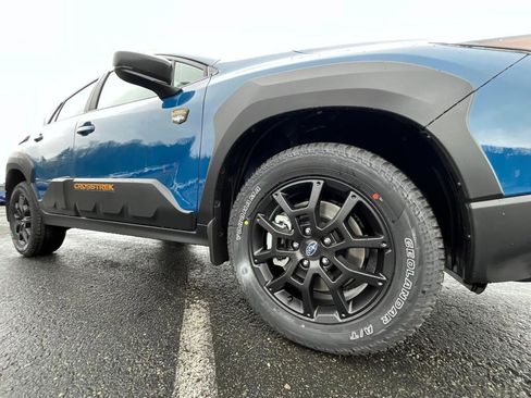 Used 2025 Subaru Crosstrek 2.5i Wilderness w/ Crosstrek Mirror Package image 11