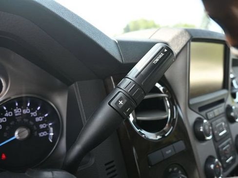 Used 2015 Ford F450 Platinum w/ FX4 Off Road Package AWD/4WD image 19