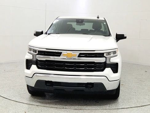 Used 2022 Chevrolet Silverado 1500 LT image 3