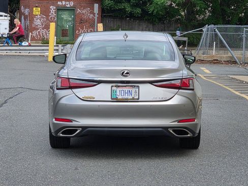 Used 2019 Lexus ES 350 w/ Premium Package FWD image 6