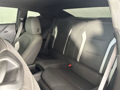 Used 2022 Chevrolet Camaro LT image 27