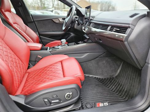 Used 2022 Audi S5 Premium Plus w/ Premium Plus Package image 6