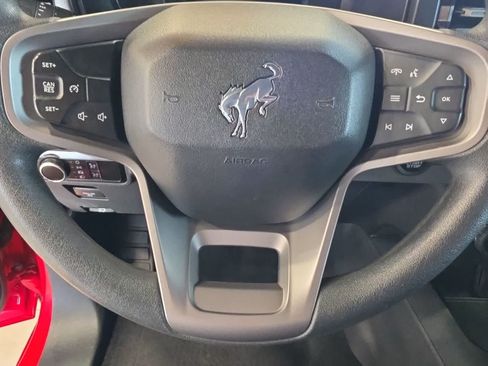 Used 2023 Ford Bronco 4-Door AWD/4WD image 20