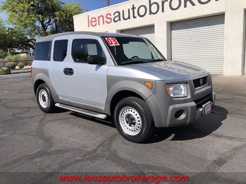 Used 2003 Honda Element DX image 2