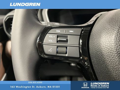 New 2026 Honda Pilot Touring image 12