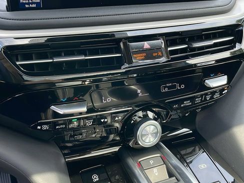 New 2026 Acura MDX w/ Technology Package image 17