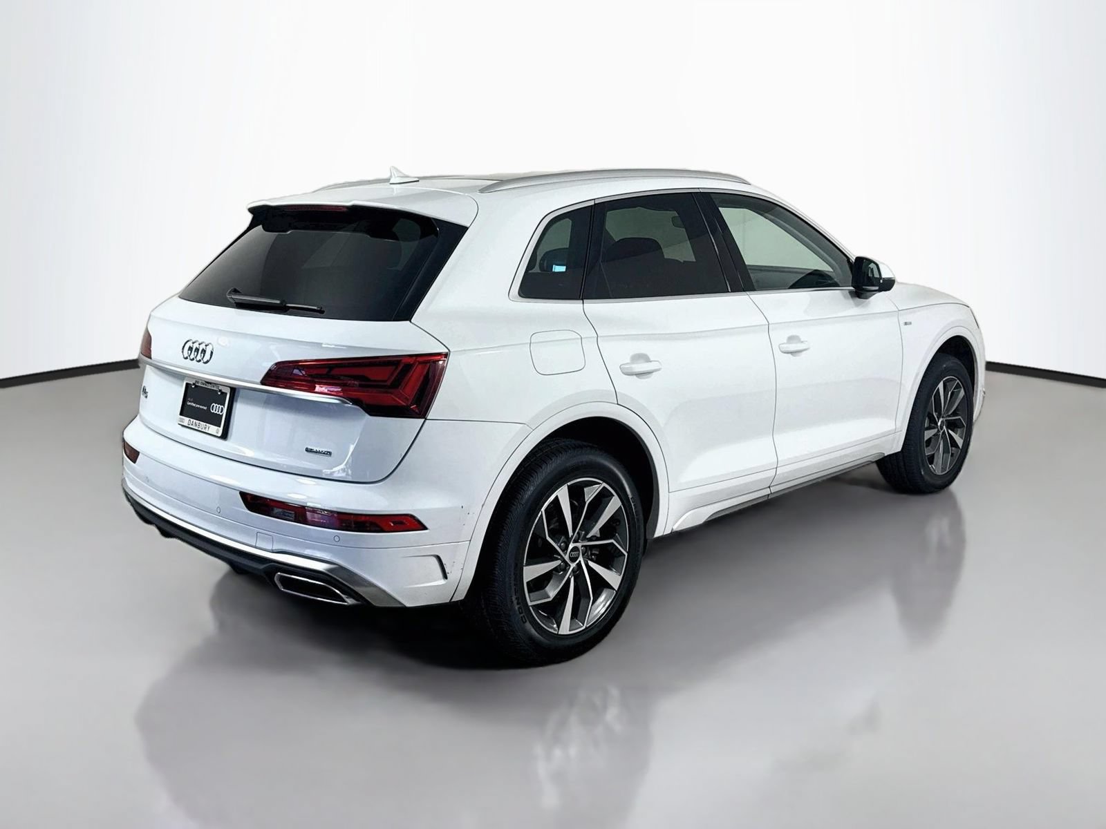 Certified 2023 Audi Q5 2.0T Premium Plus w/ Premium Plus Package AWD/4WD image 9