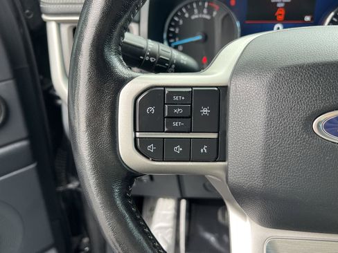 Used 2022 Ford Expedition XLT RWD image 34