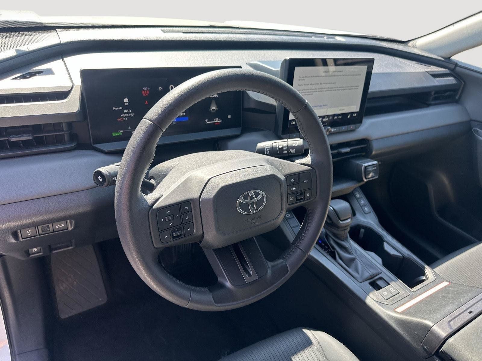 Used 2026 Toyota RAV4 XLE Premium AWD/4WD image 10
