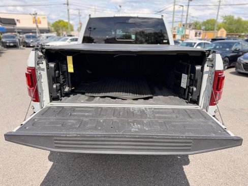 Used 2017 Ford F150 Raptor w/ Equipment Group 802A Luxury AWD/4WD image 14